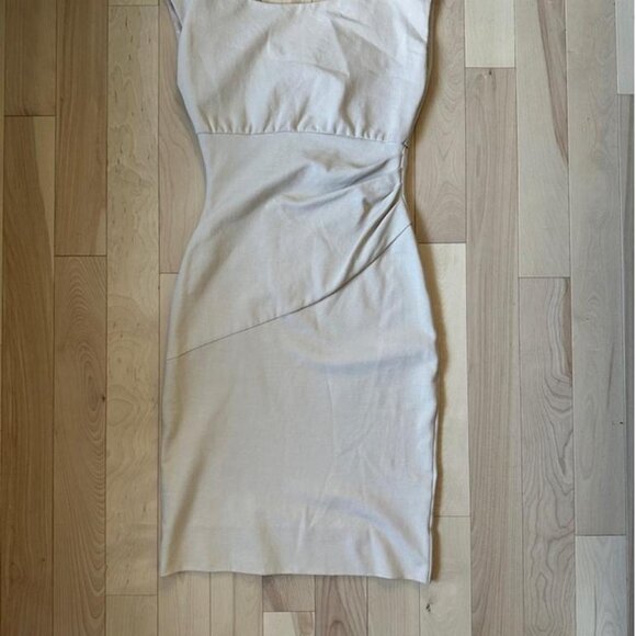 Elegant and timeless Diane von Furstenberg sleeveless bodycon dres - Picture 3 of 8